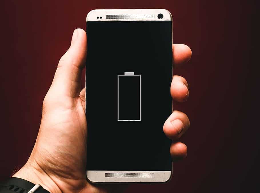 When To Upgrade Your Mobile Phone Battery IParts4U Blog